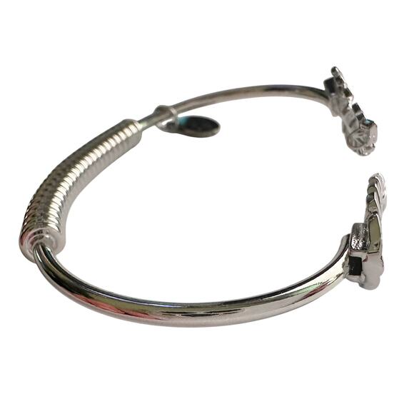 Kinsley Armelle Laurel Leaf Bracelet - Silver Ion Plated - Picture 5 of 13